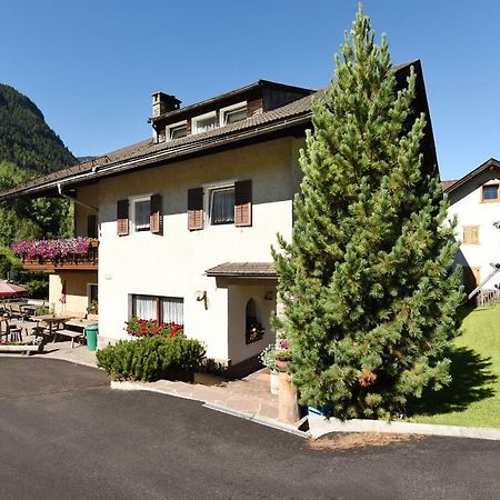 Hotel Garni Vanadis Urtijëi Buitenkant foto